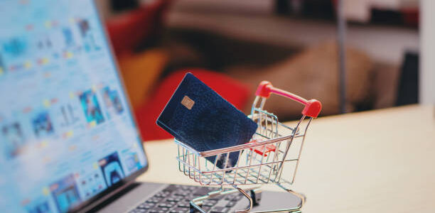 Shopping in Egypt Online 2025